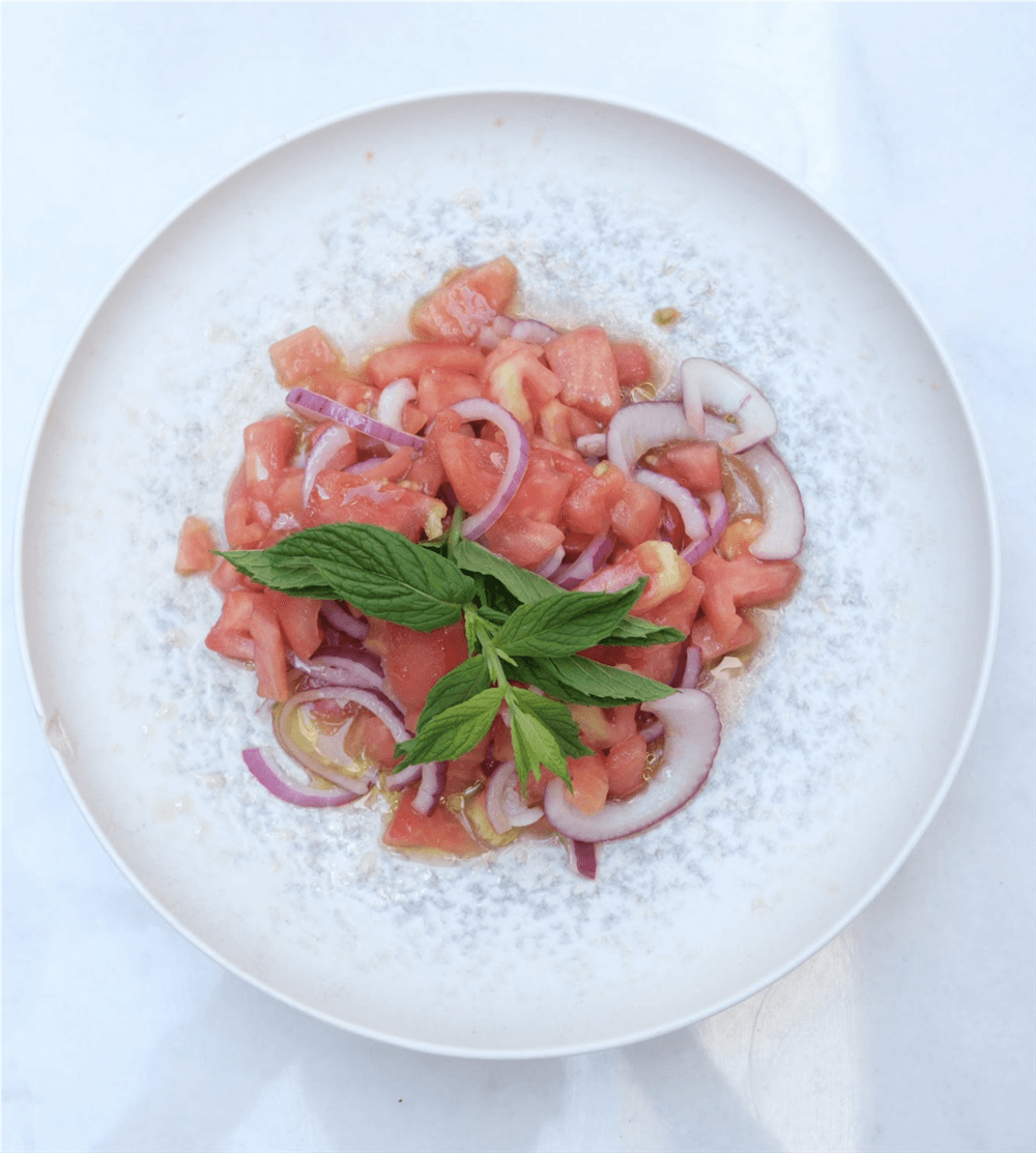Soğanlı Domates Salatası